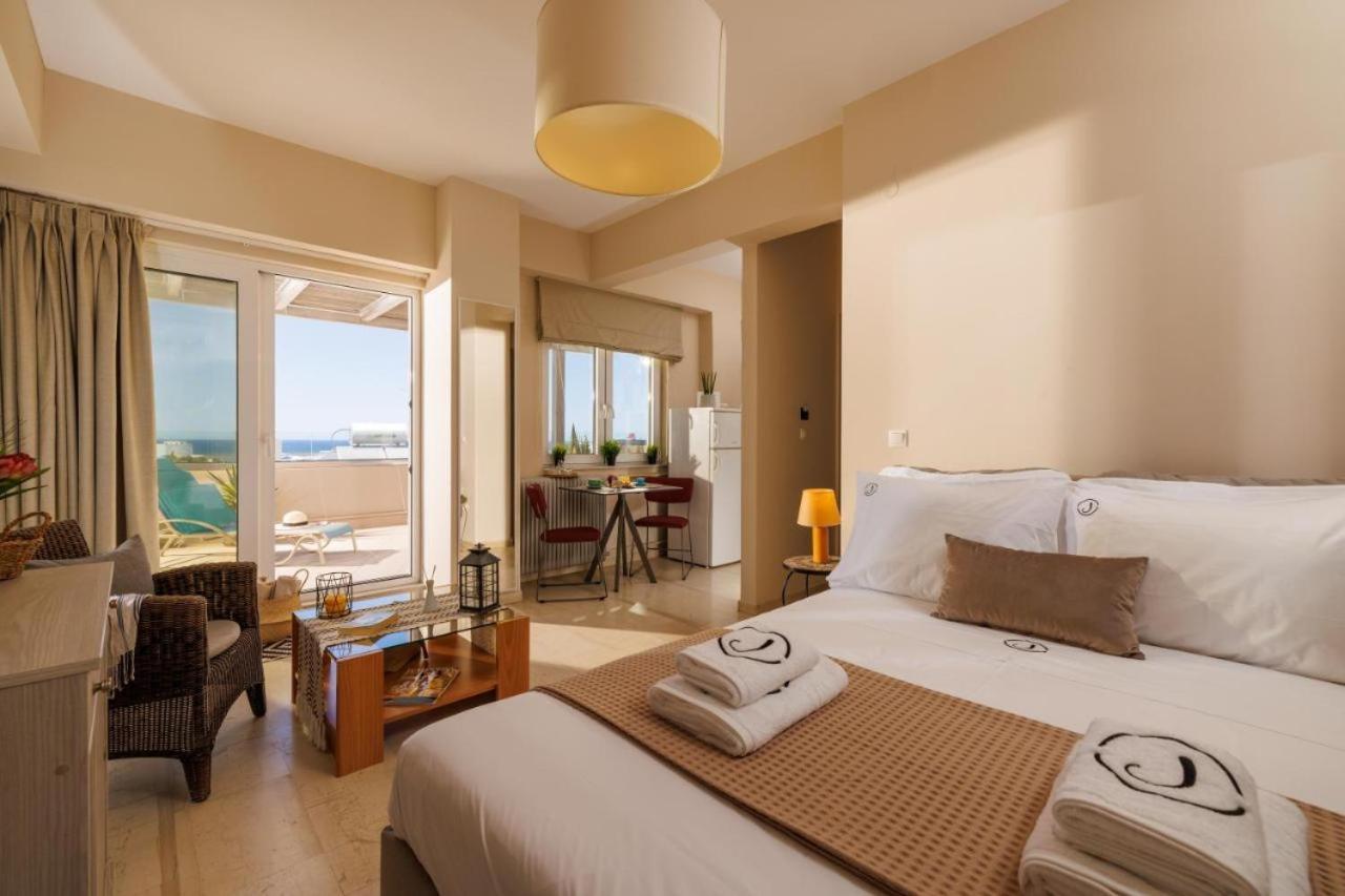 Jolly Suites Heraklion  ภายนอก รูปภาพ