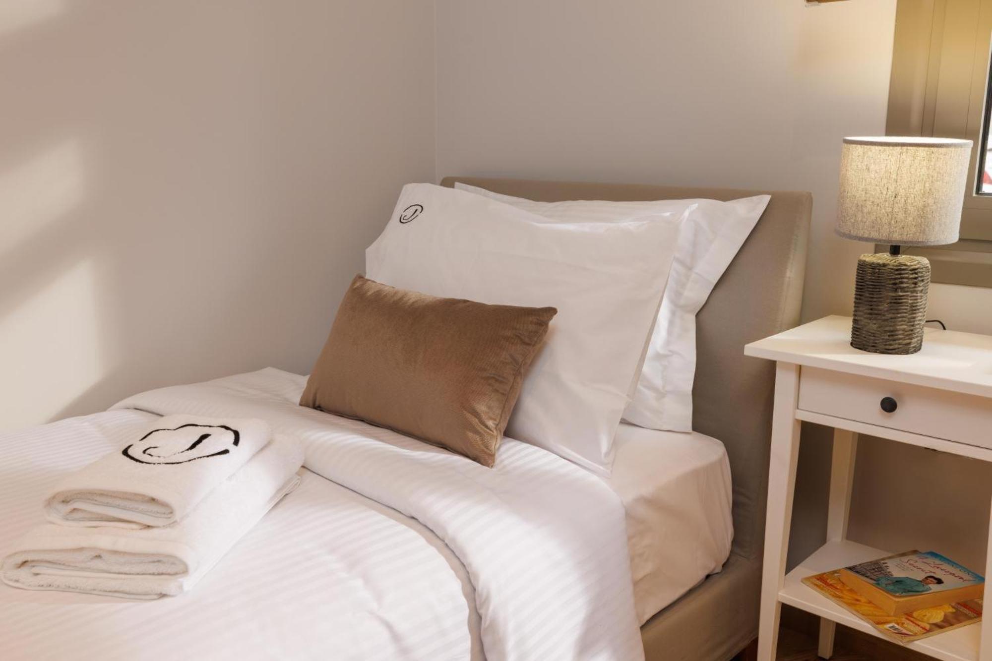 Jolly Suites Heraklion  ภายนอก รูปภาพ