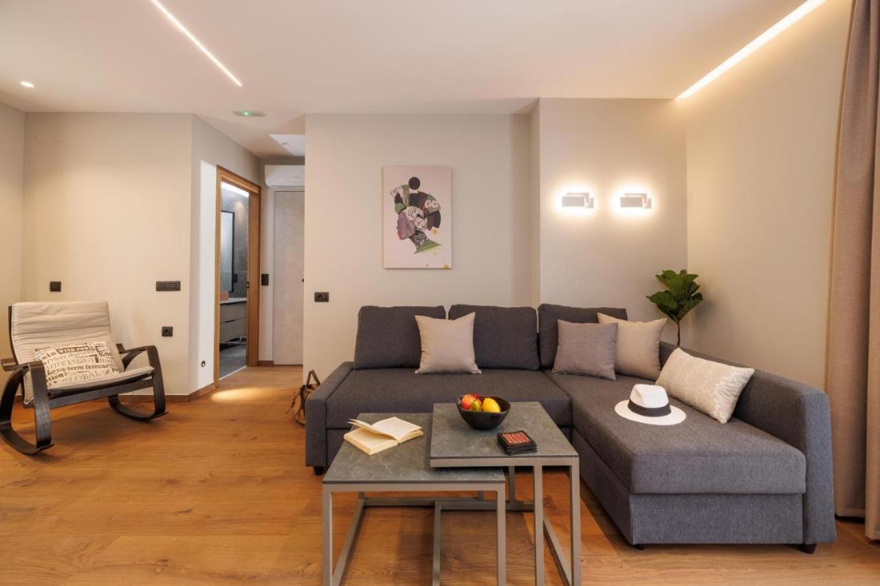 Jolly Suites Heraklion  ภายนอก รูปภาพ