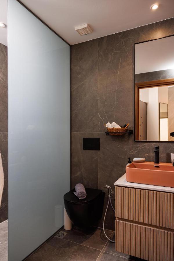Jolly Suites Heraklion  ภายนอก รูปภาพ