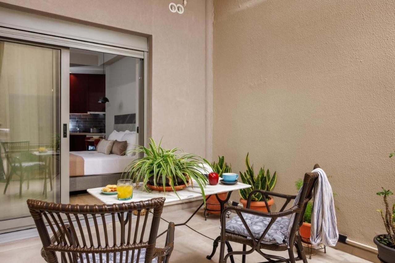Jolly Suites Heraklion  ภายนอก รูปภาพ