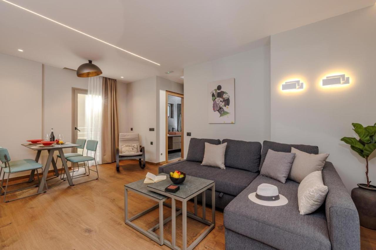 Jolly Suites Heraklion  ภายนอก รูปภาพ
