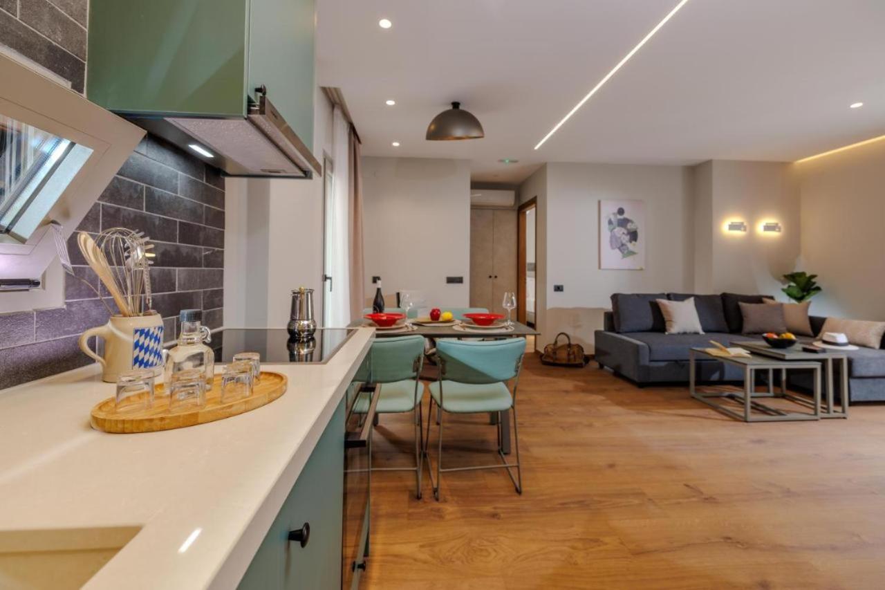 Jolly Suites Heraklion  ภายนอก รูปภาพ